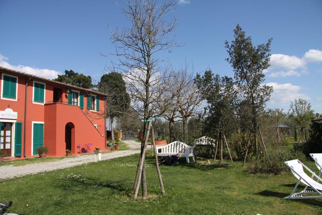 Country House Podere Le Rane Felici Fauglia Exterior photo